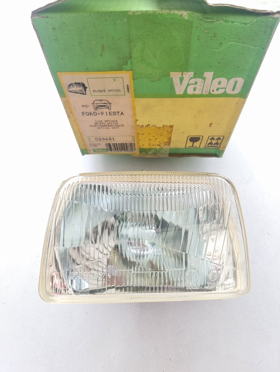 Optica faro delantero derecho FORD FIESTA MK1 (kinby H4)