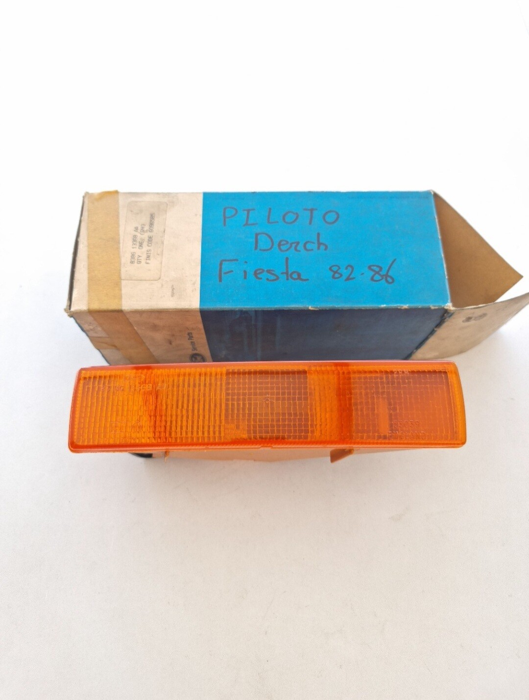 Piloto intermitente delantero derecho FORD SIERRA MK1 (82-87)