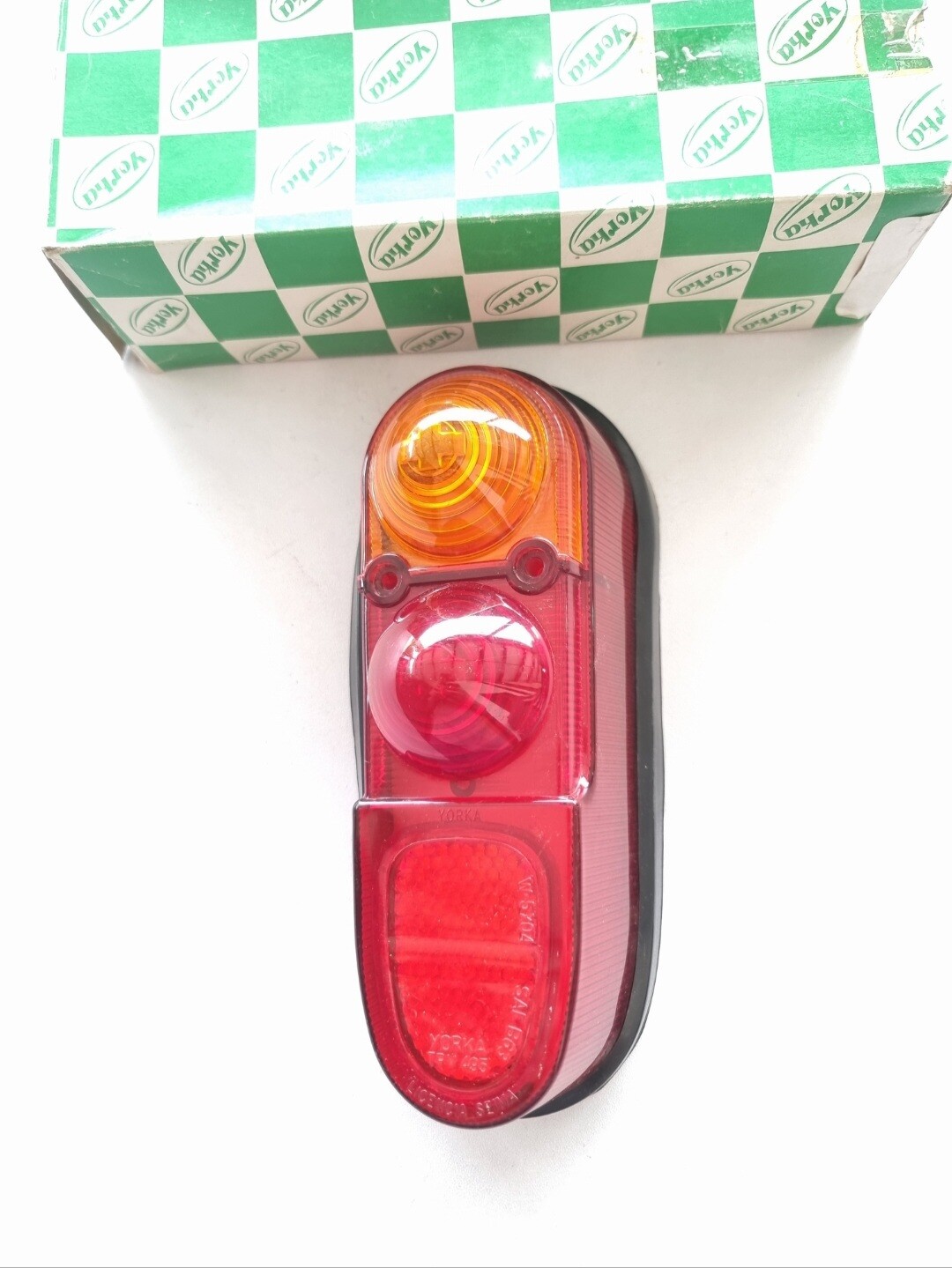 Tulipa piloto trasero derecho RENAULT 4F (yorka)