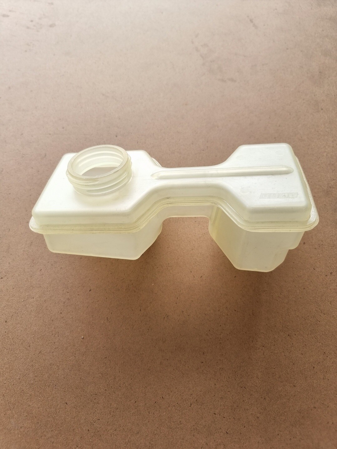 Deposito liquido frenos sin tapon SEAT 131.SEAT 124.SEAT 127