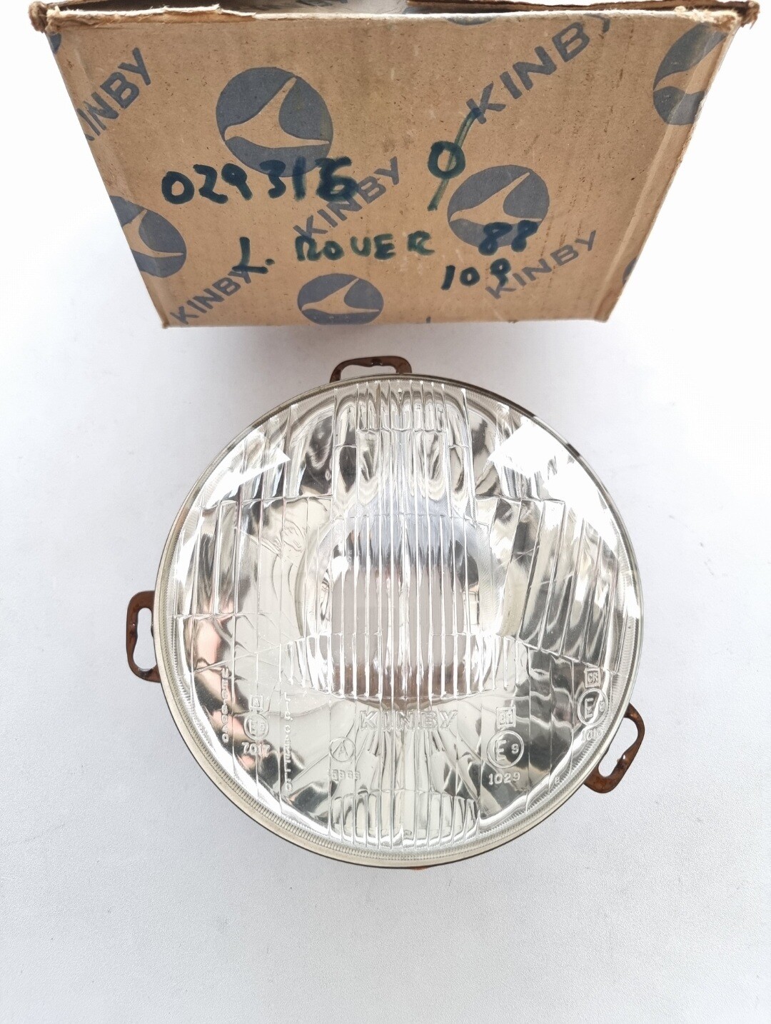 Optica faro DKW.LAND ROVER.PEGASO.AVIA.JEEP (kinby)