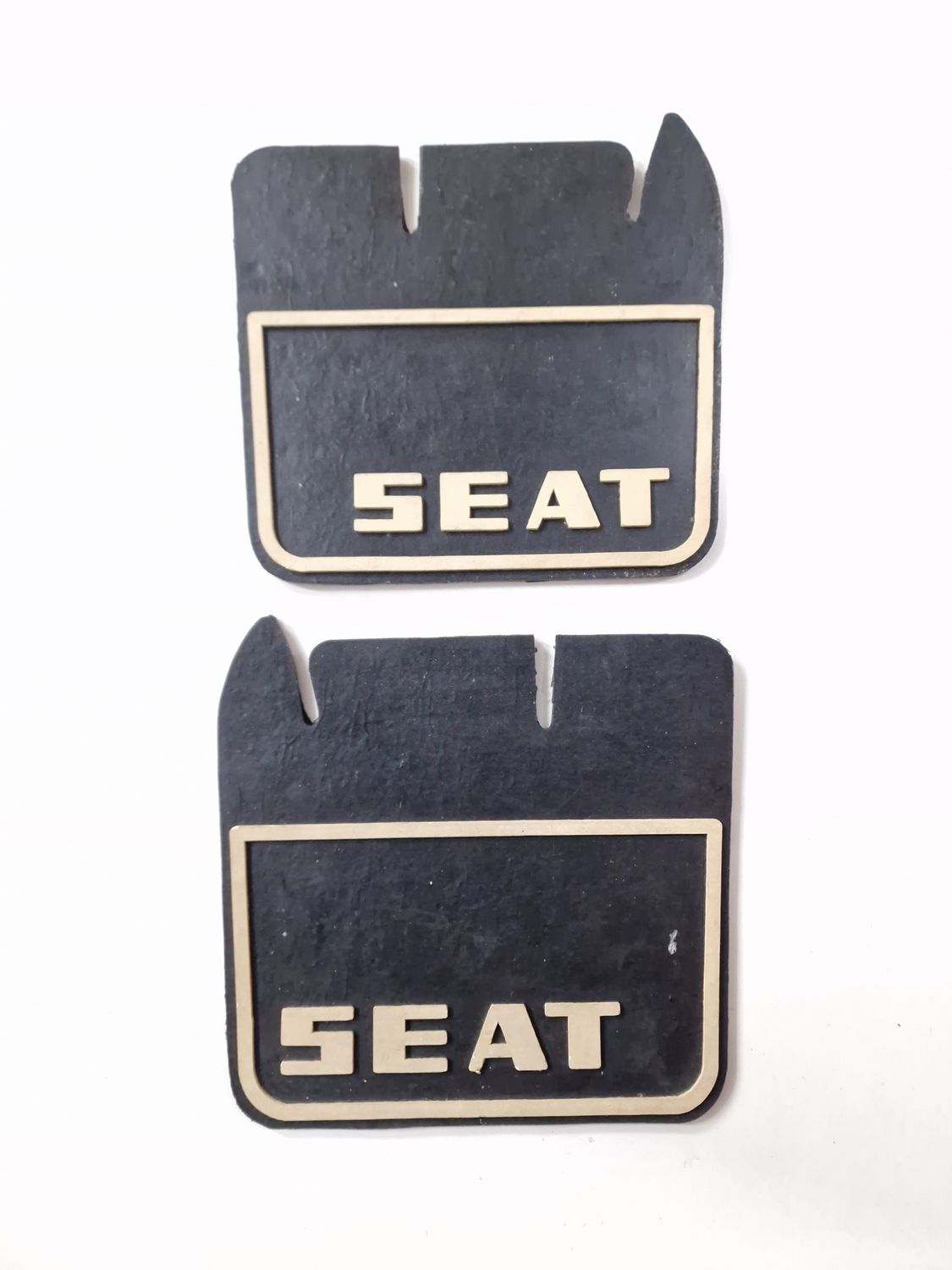 Faldillas salvabarros goma seat clasico