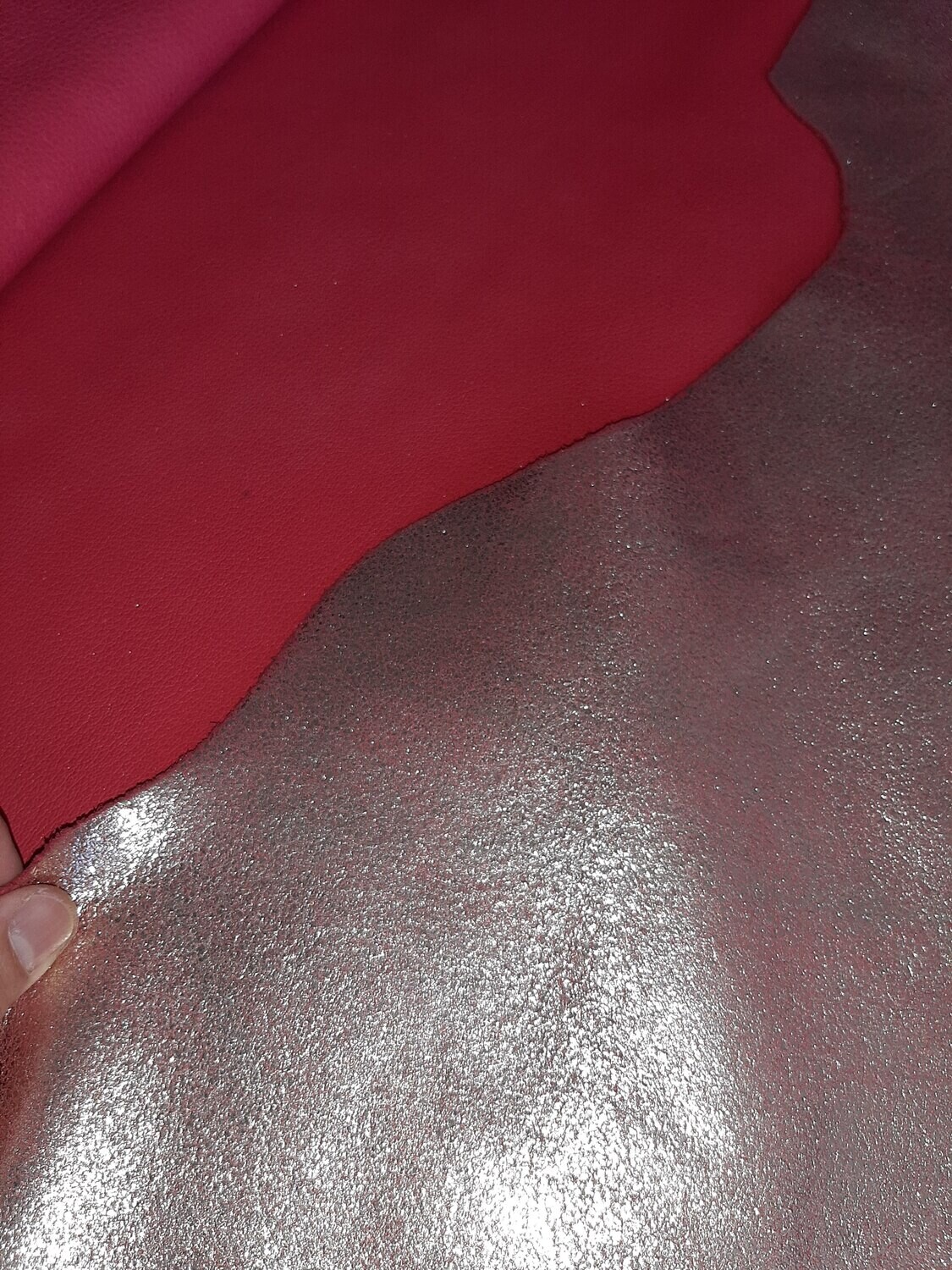 Leather bovine pink chock color