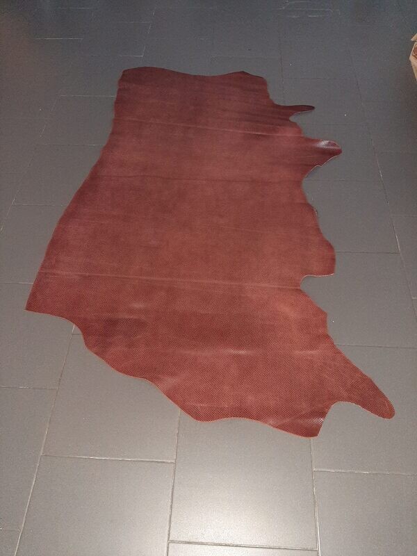 Leather bovine grid brown