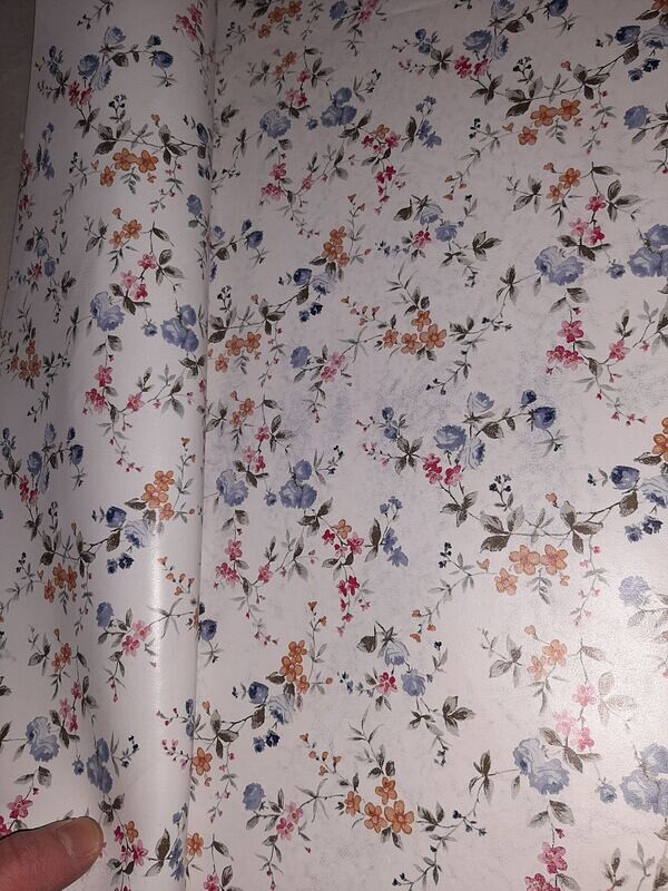 Leather split flowery
