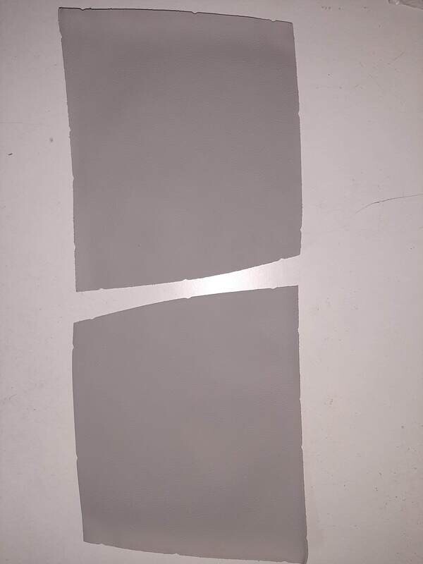 Leather pieces grey color 24 x 24 cm