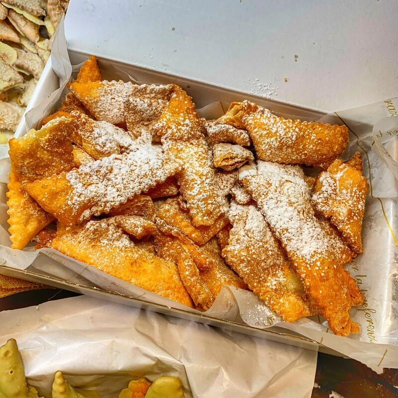 Tradizionali con zucchero a velo 