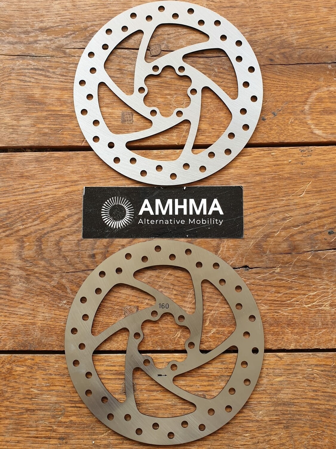 Disque 160 mm 6 trous 