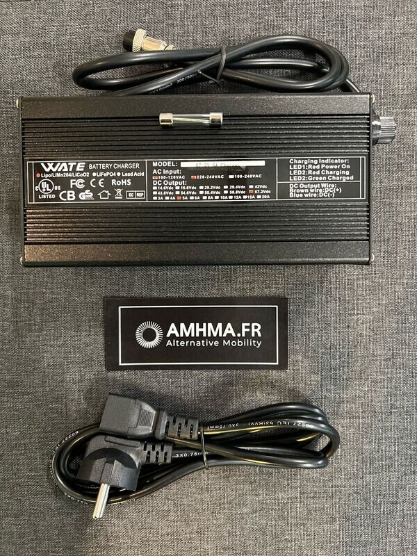 Chargeur ultra rapide Li-ion 60V 5A (67.2V) 3 pin