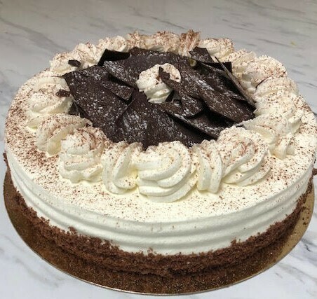 Black forest 6-8 portions