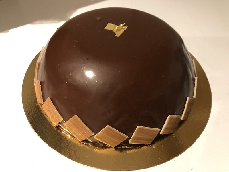 Double Chocolate Dome 6 Portions