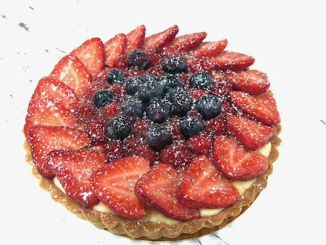 Mixed berry tart 6-8 portions