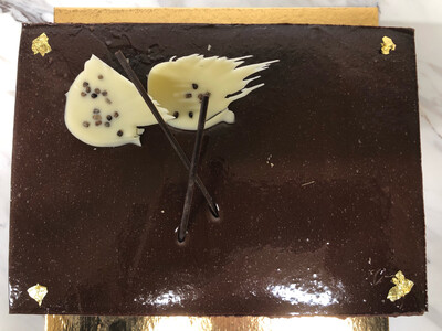 Vegan and Gluten free Chocolate and Cardamon Mousse, 6 To 8 Portions. 