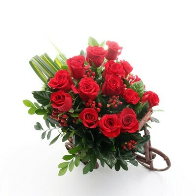 rosas en carreta grande
