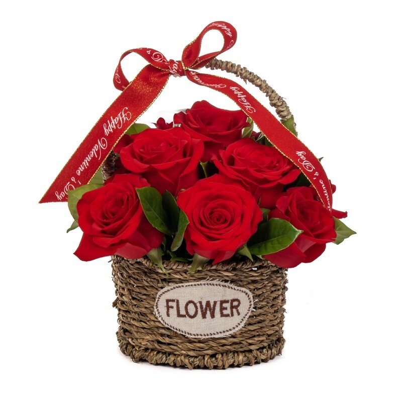 arreglo de rosas en canasta