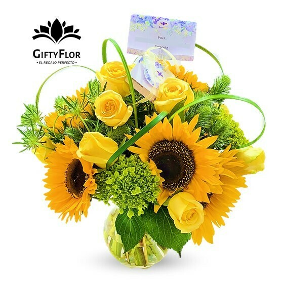 Arreglo con Girasoles y hortensias