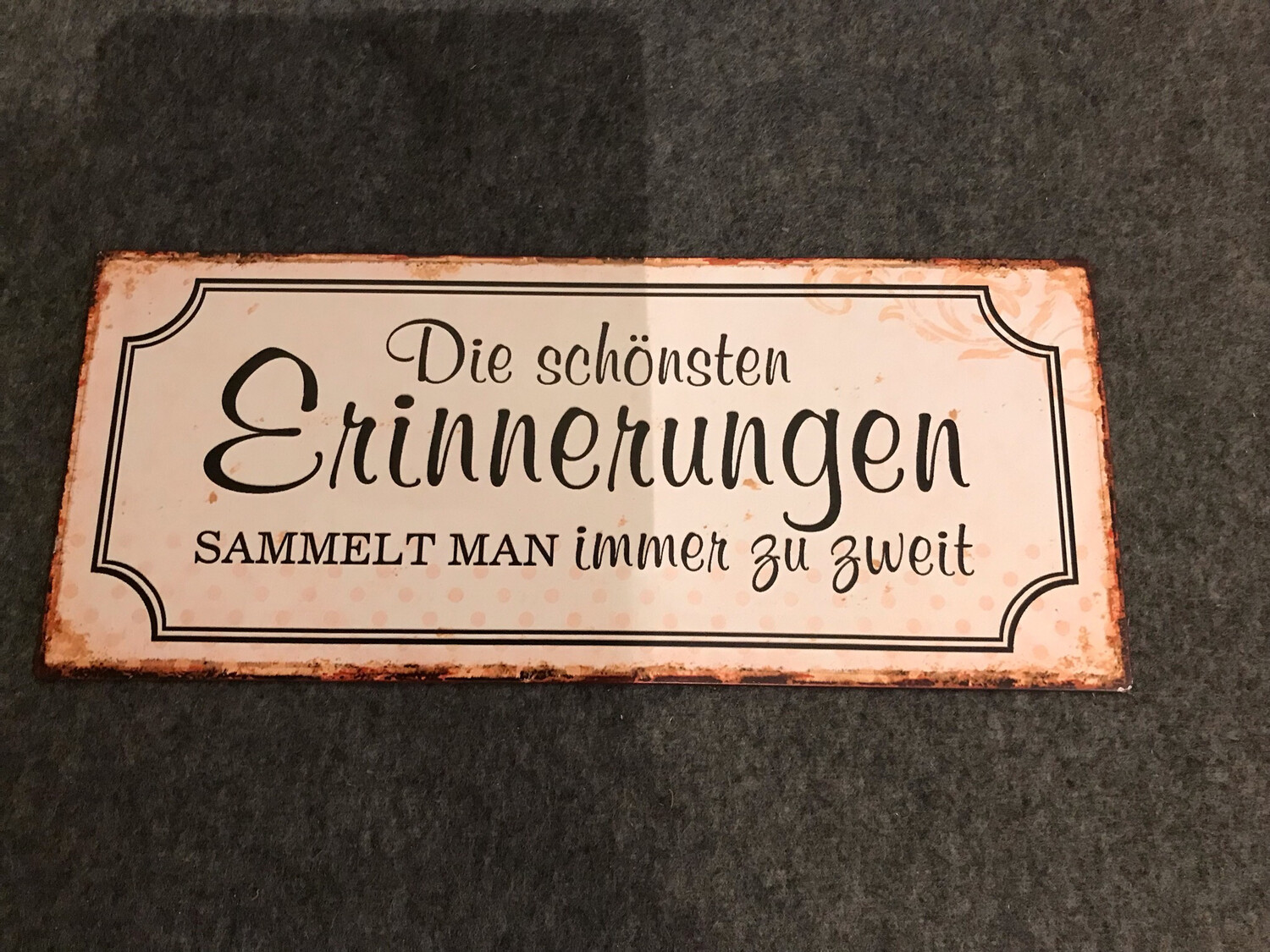 SCHILD MIT SPRUCH