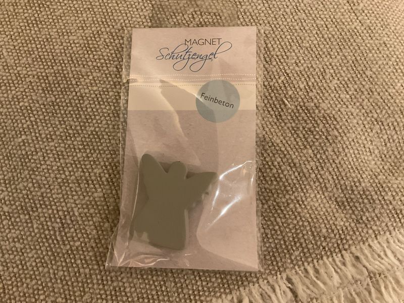 MAGNET MIT SCHUTZENGEL