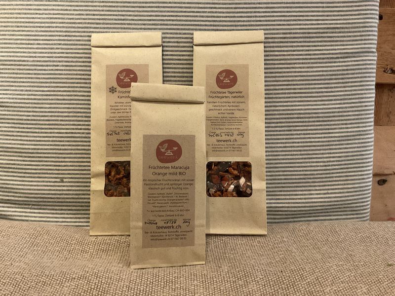 VERSCHIEDENE TEE VOM TEEWERK