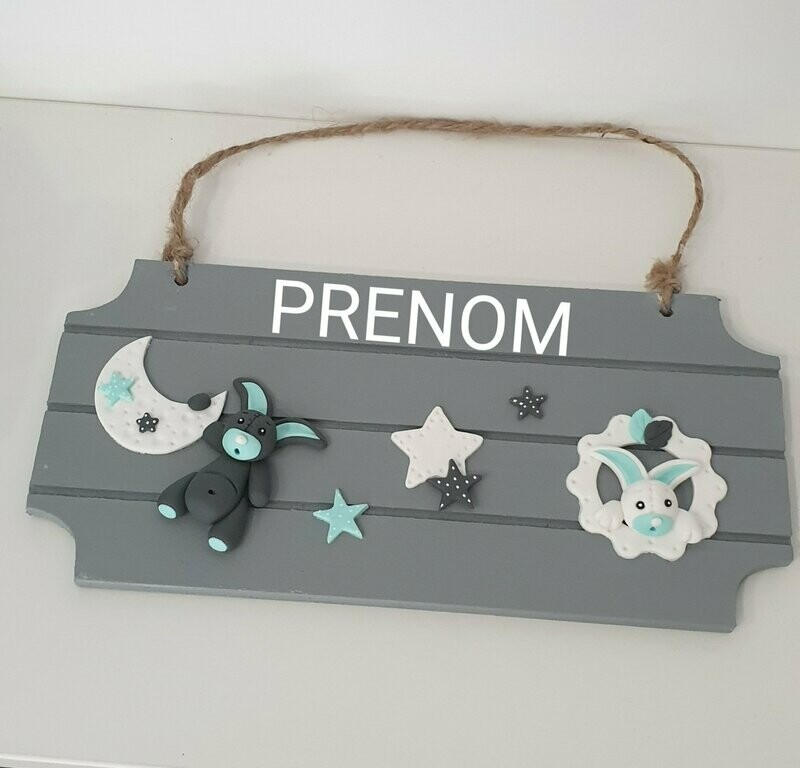 Plaque grise lapin suspendu