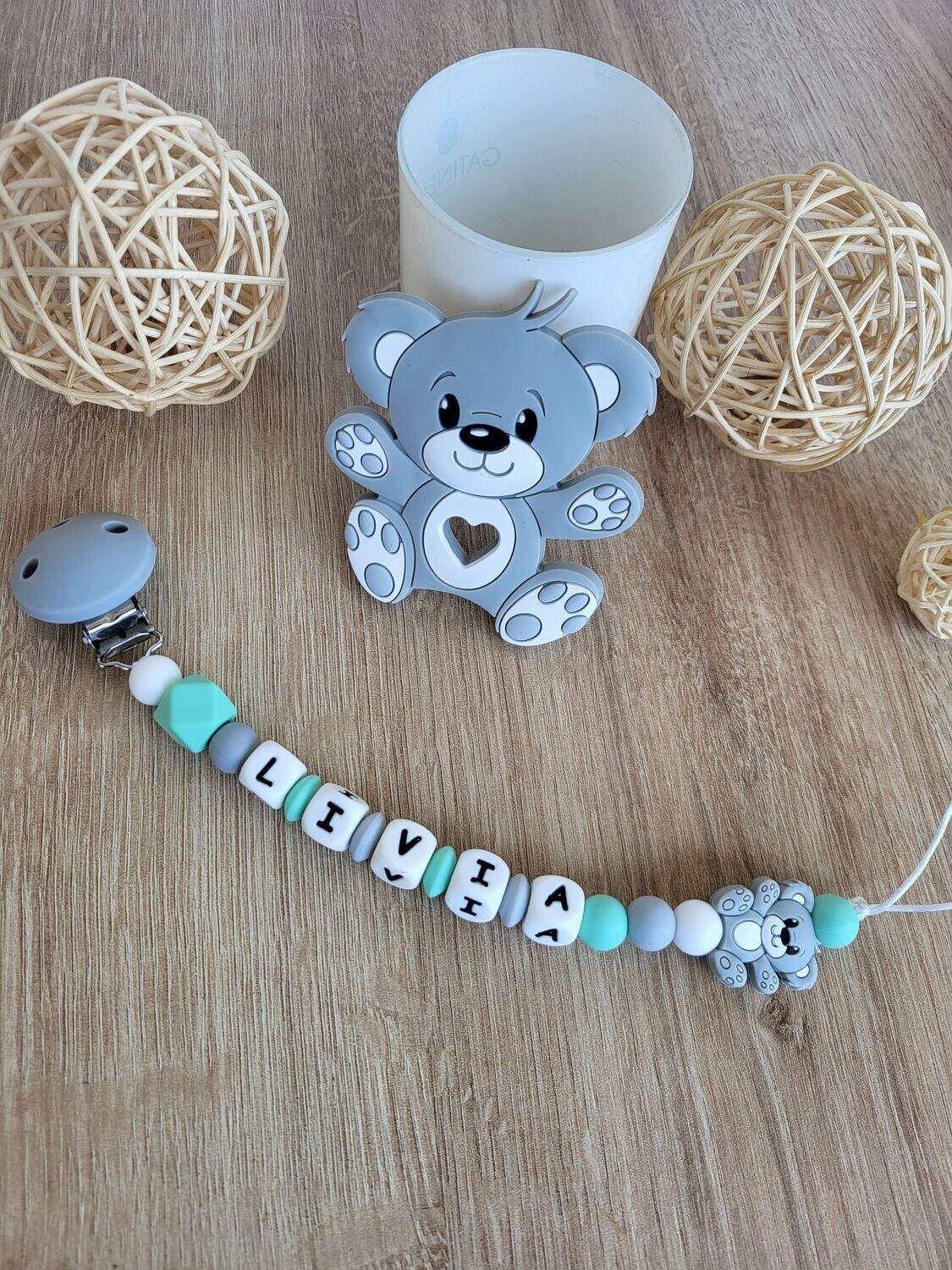 Ensemble Anneau de dentition + attache tétine assortie OURS / OURSON gris