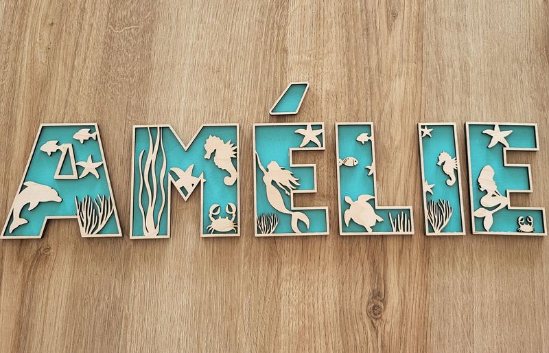 Grandes lettres 20 CM thème et couleurs au choix