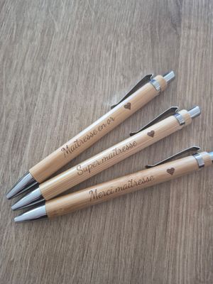 Stylo en bambou pour Maîtresse / Maître / ATSEM / Nounou