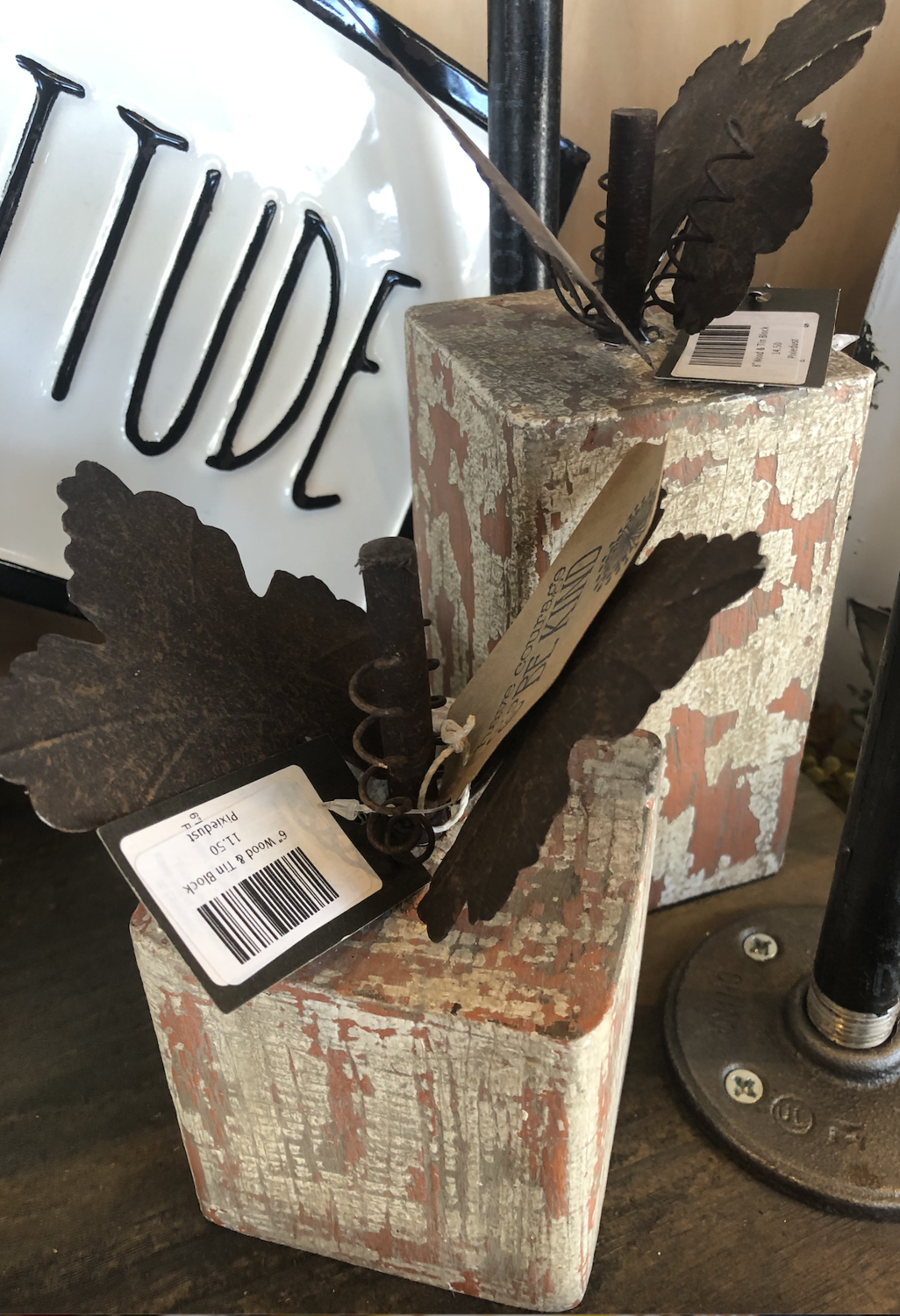 8&quot; Wood &amp; Tin Block