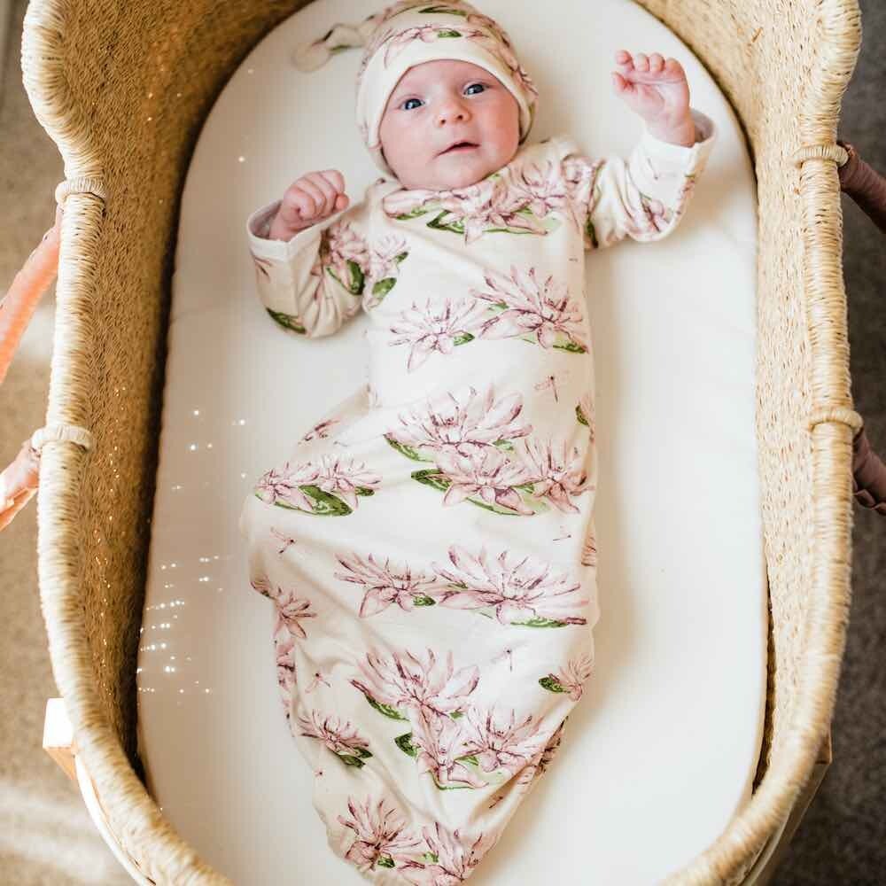 Newborn Gown and Hat - Water Lily 