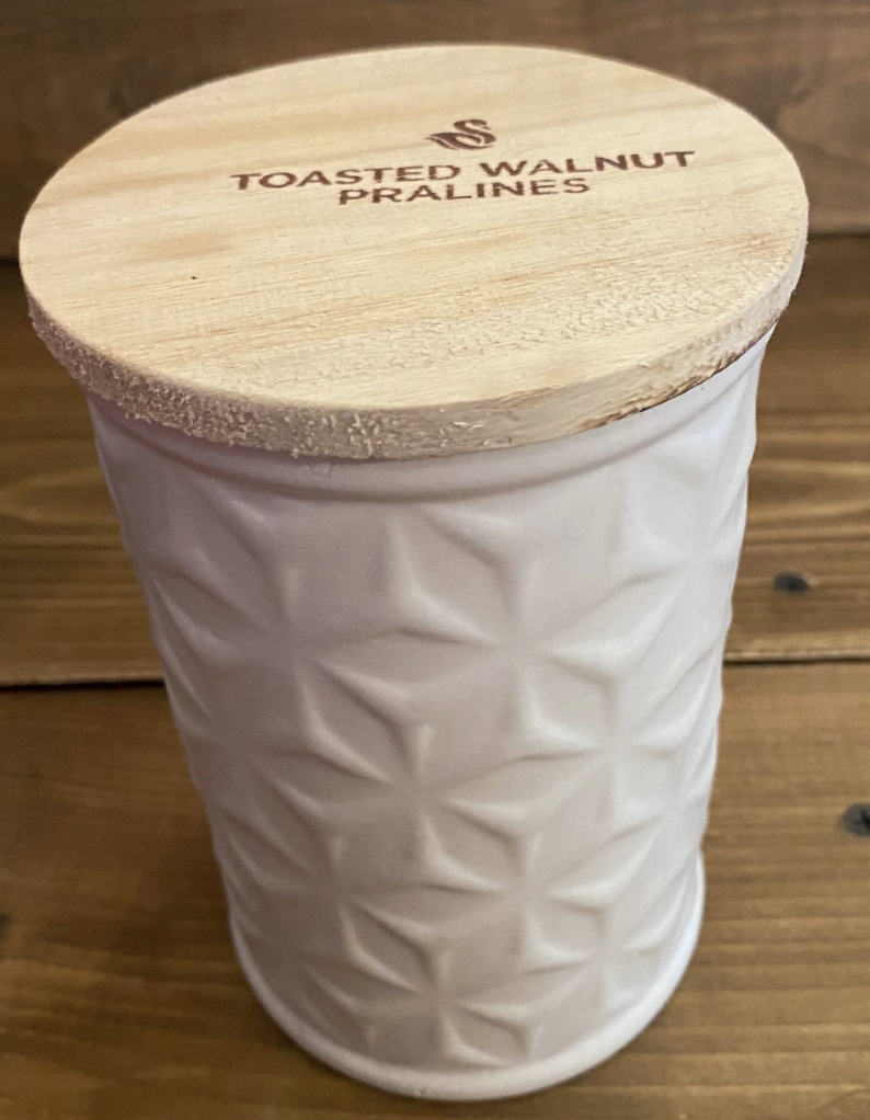 Toasted Walnut Pralines rd white 13oz