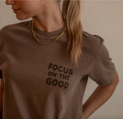  Focus on the Good Tee M