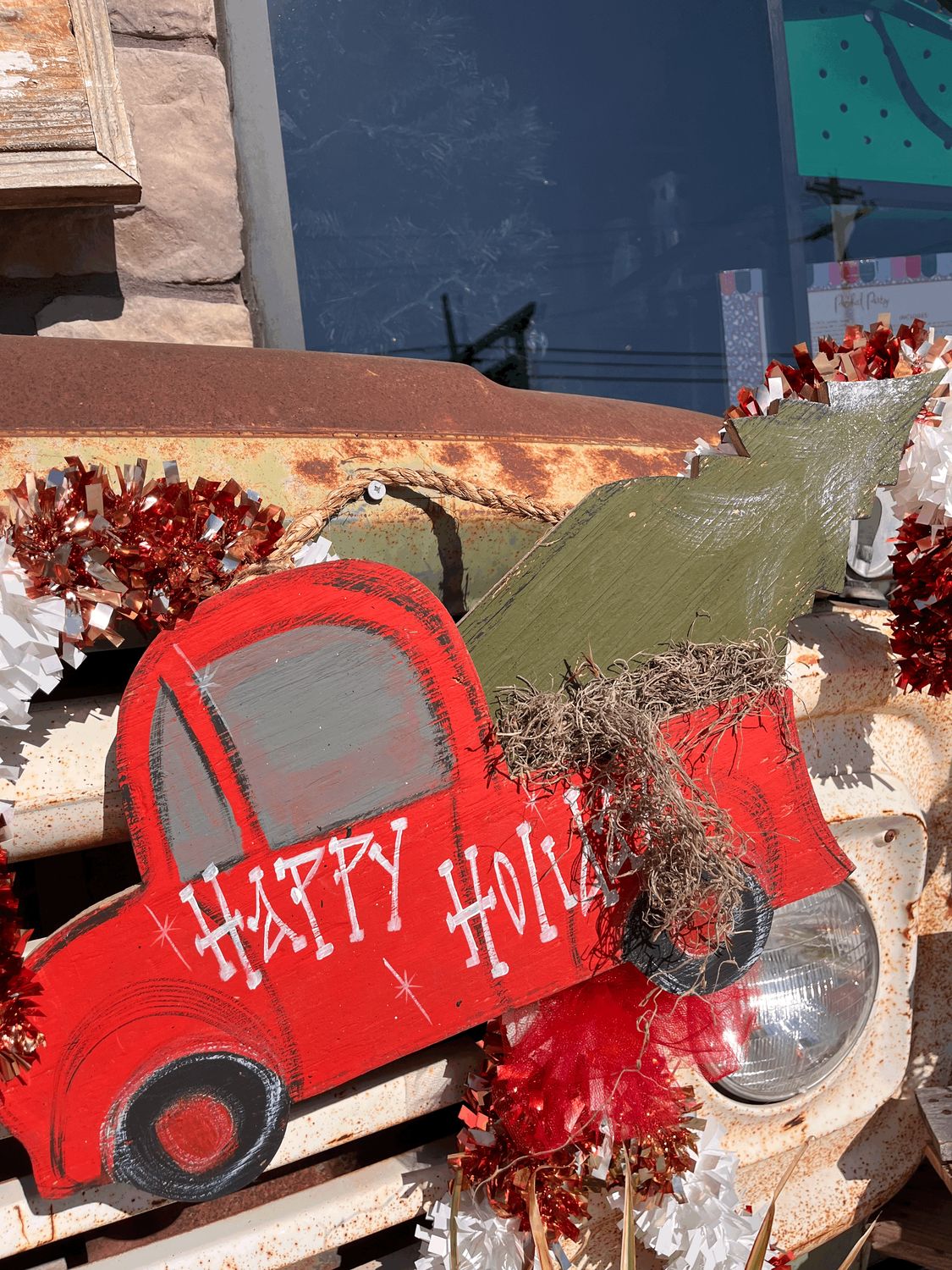Happy Holidays Truck with tree wall decor
