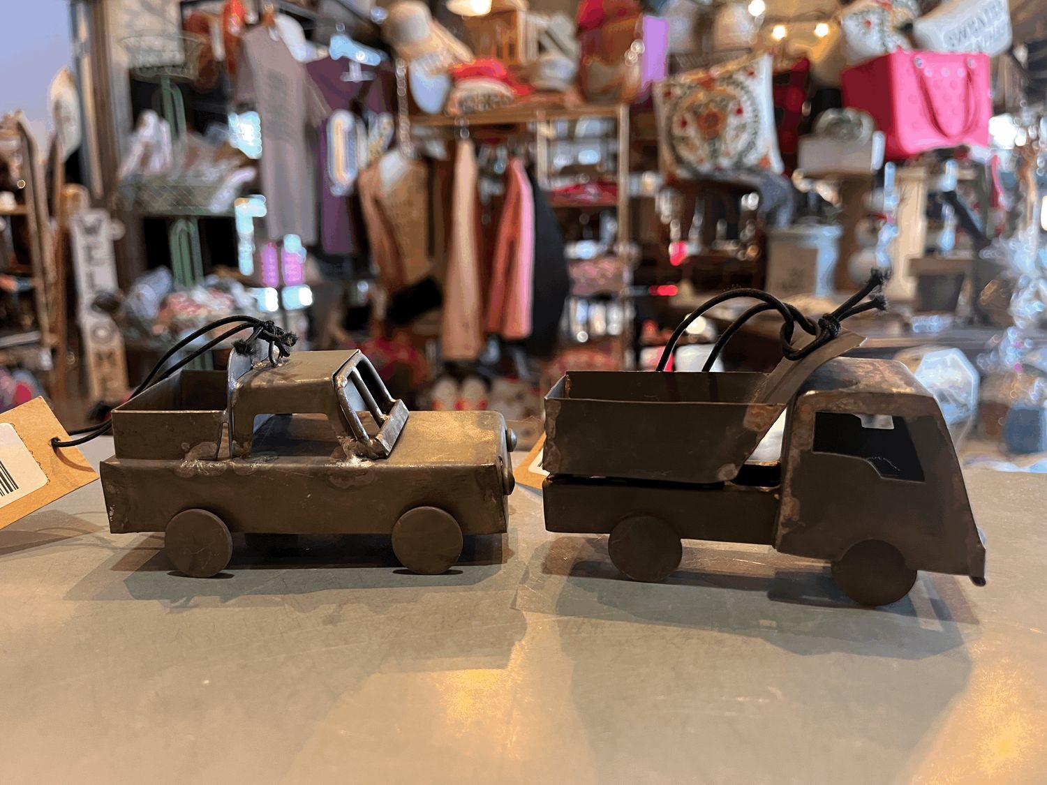Metal Truck Ornament