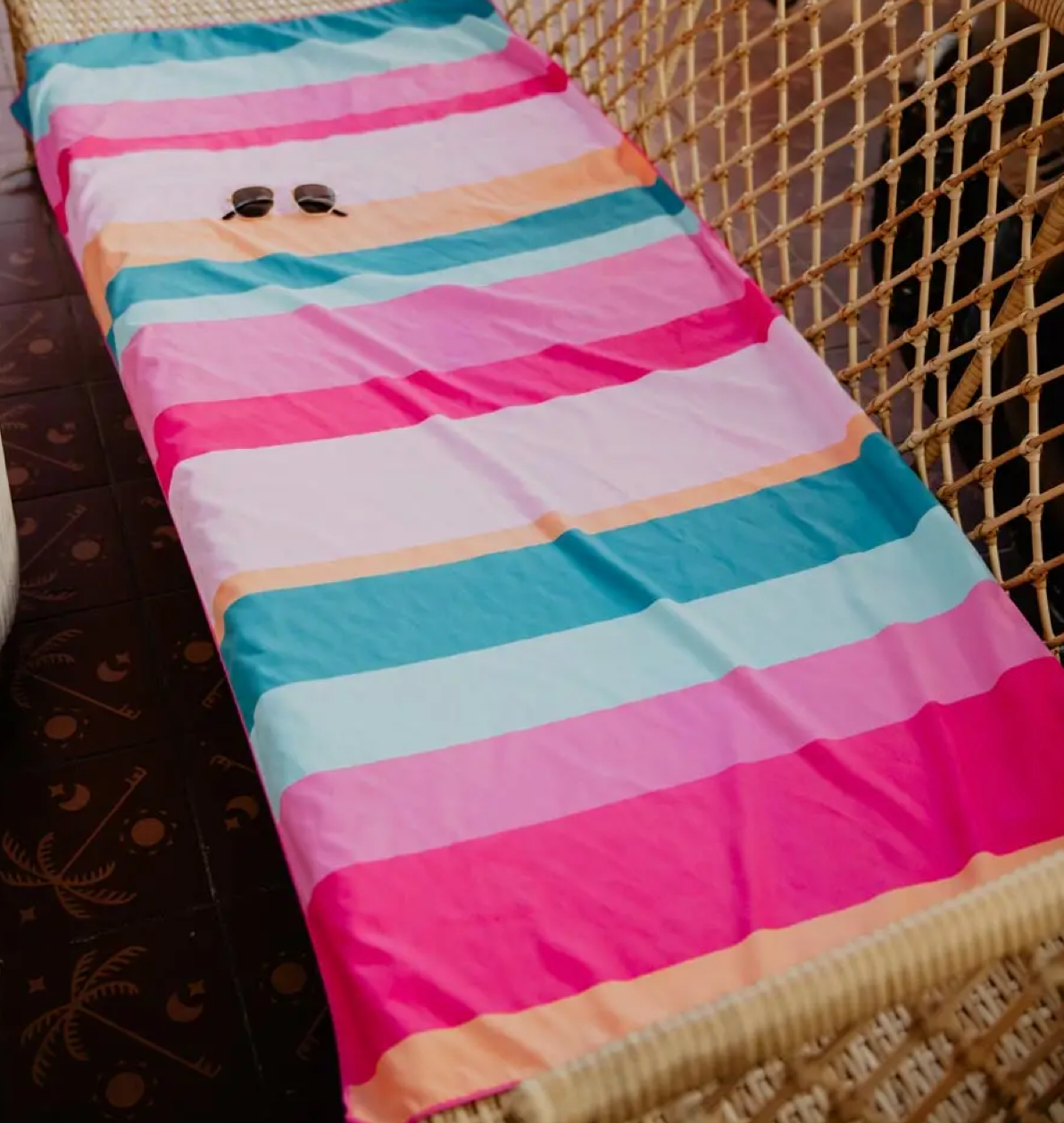 Quick Dry Towel- Pink Sand 