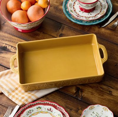 Large Mustard Baker