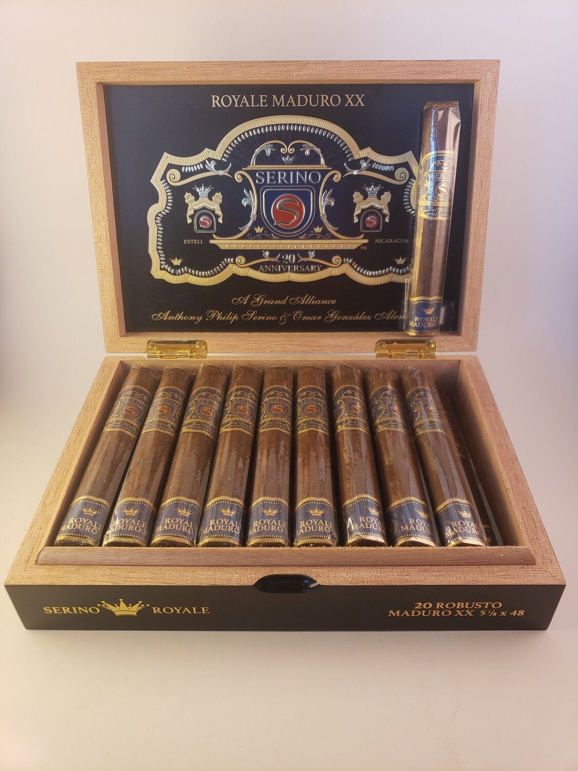 Serino Royale Maduro XX Belicoso 5 1/2 x 52 Single Cigar