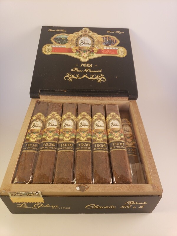 La Galera 1936 Box Pressed Churchill Cabeza Caracol 7 1/4 x 50