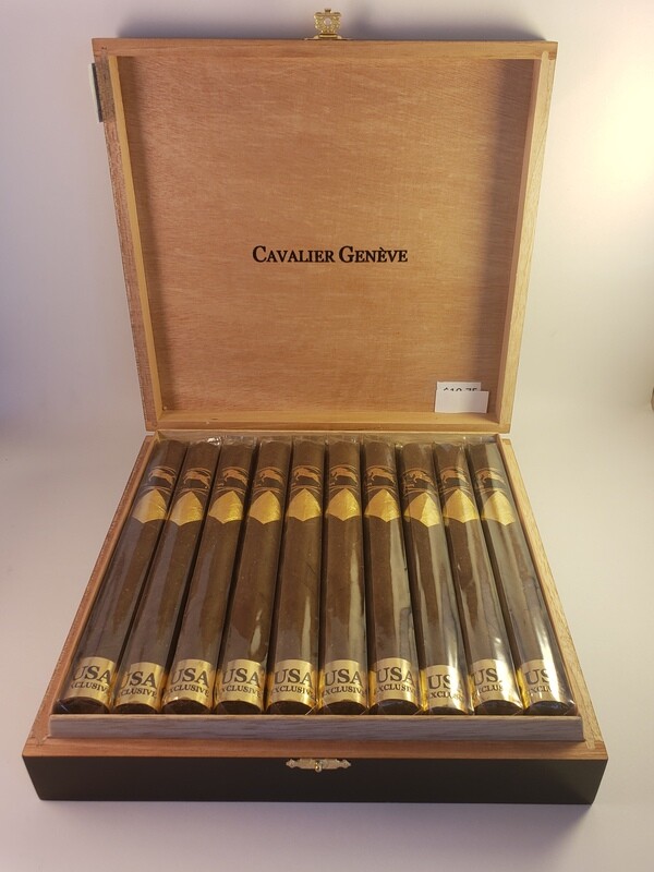 Cavalier Geneve Black Series USA Double Corona 7 1/2 x 52 Single Cigar