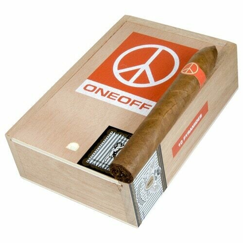 Illusione Oneoff Pyramides 6 1/8 x 52 Single Cigar