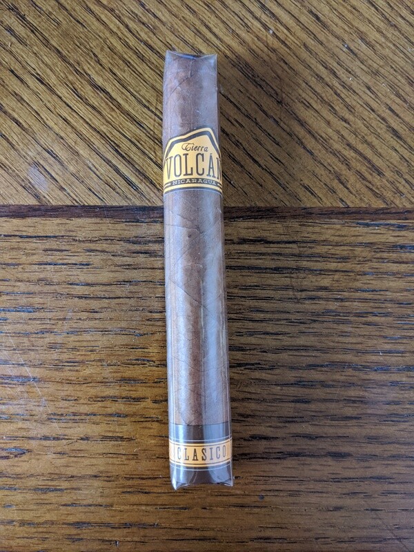 Mombacho Tierra Volcan Classico 2015 5 1/2 x 50 Single Cigar