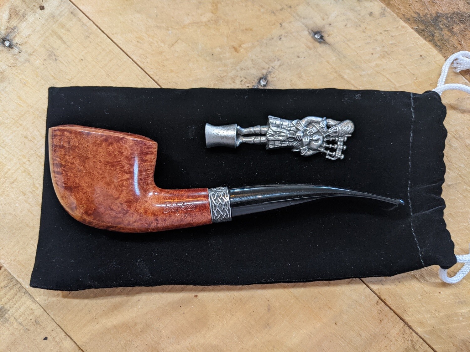 Brigham Pipe of the Year 2020 Lowlander