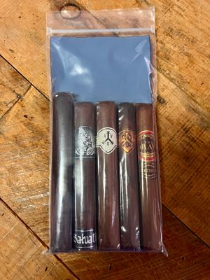 Daniels' Pack 5 Cigar Select Sampler Pack