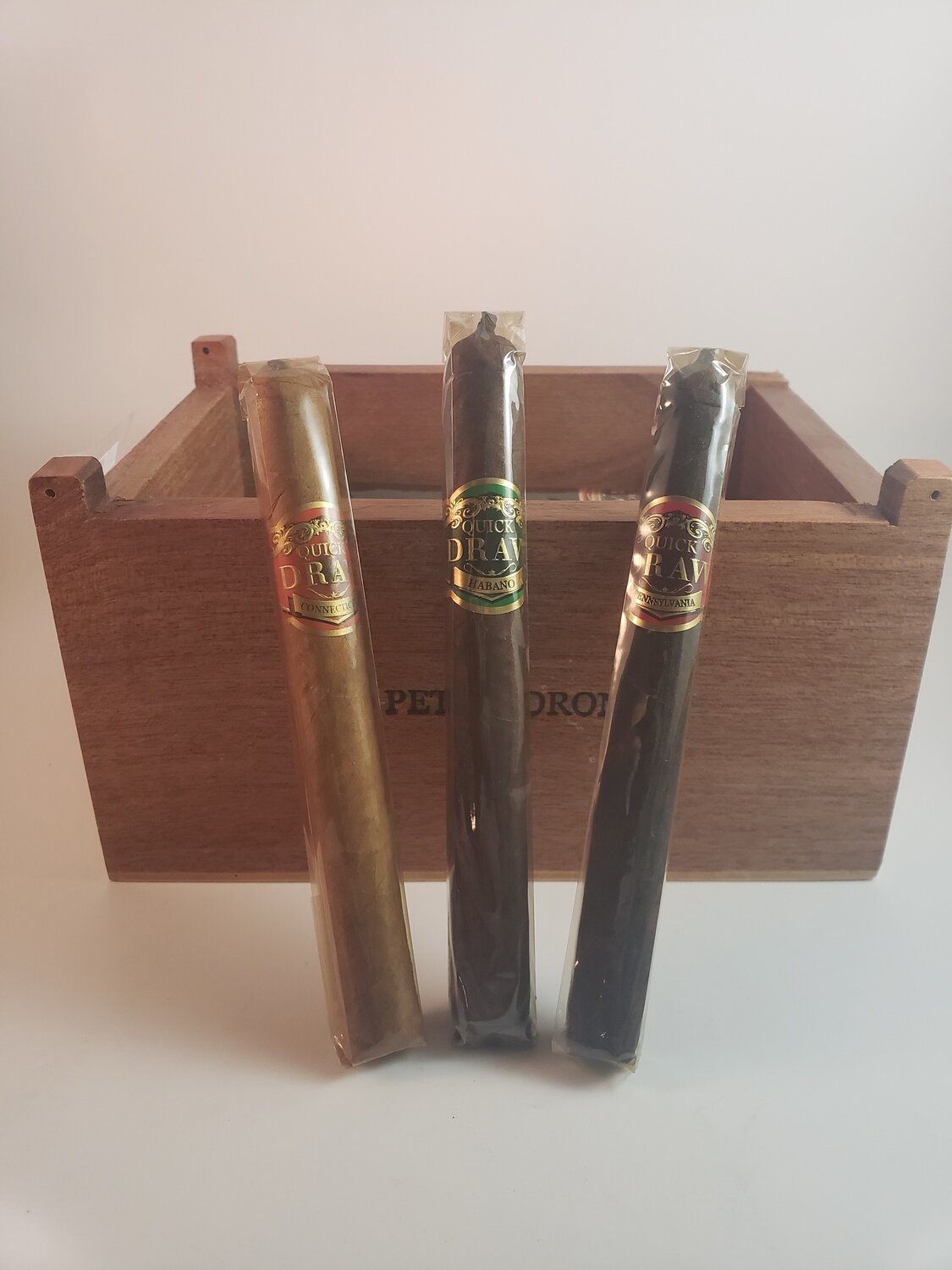 Southern Draw Quickdraw Connecticut Corona Gorda 5 x 46 Single Cigar Southern Draw Quickdraw Connecticut Corona Gorda 5 x 46 Single Cigar