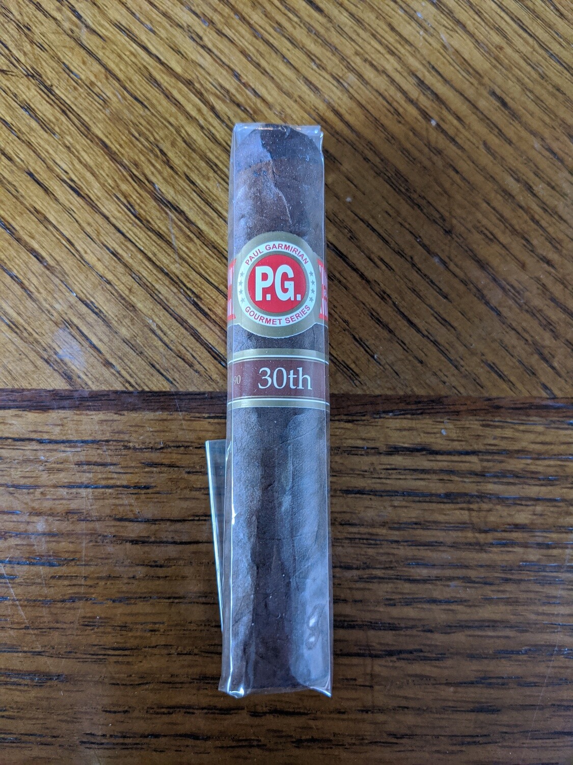 Gourmet III 30th Anniversary Short Robusto 4 1/2 X 52 Single Cigar Gourmet III 30th Anniversary Short Robusto 4 1/2 X 52 Single Cigar