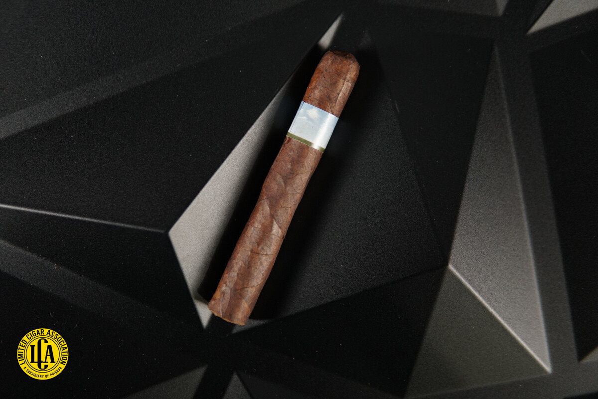 My Blue Heaven 2021 Robusto by Privada LCA Single Cigar
