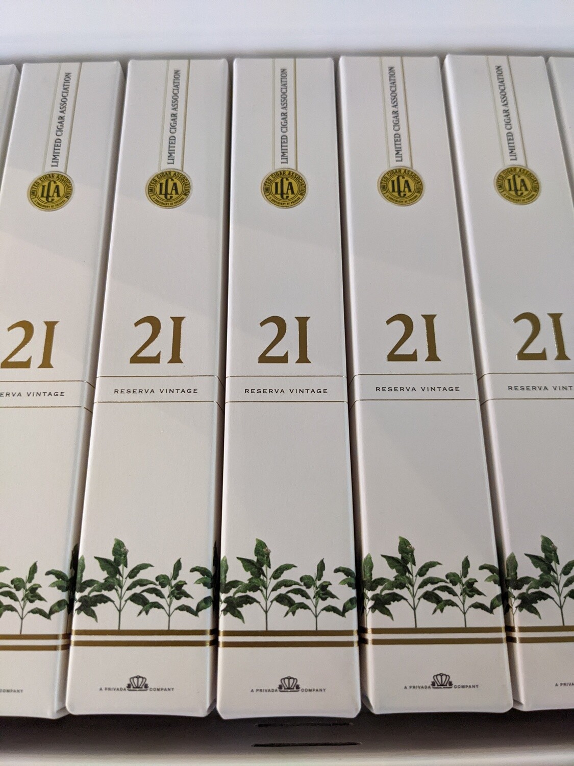 Reserva Vintage 2021 Lonsdale by Privada LCA 6 x 44 Single Cigar