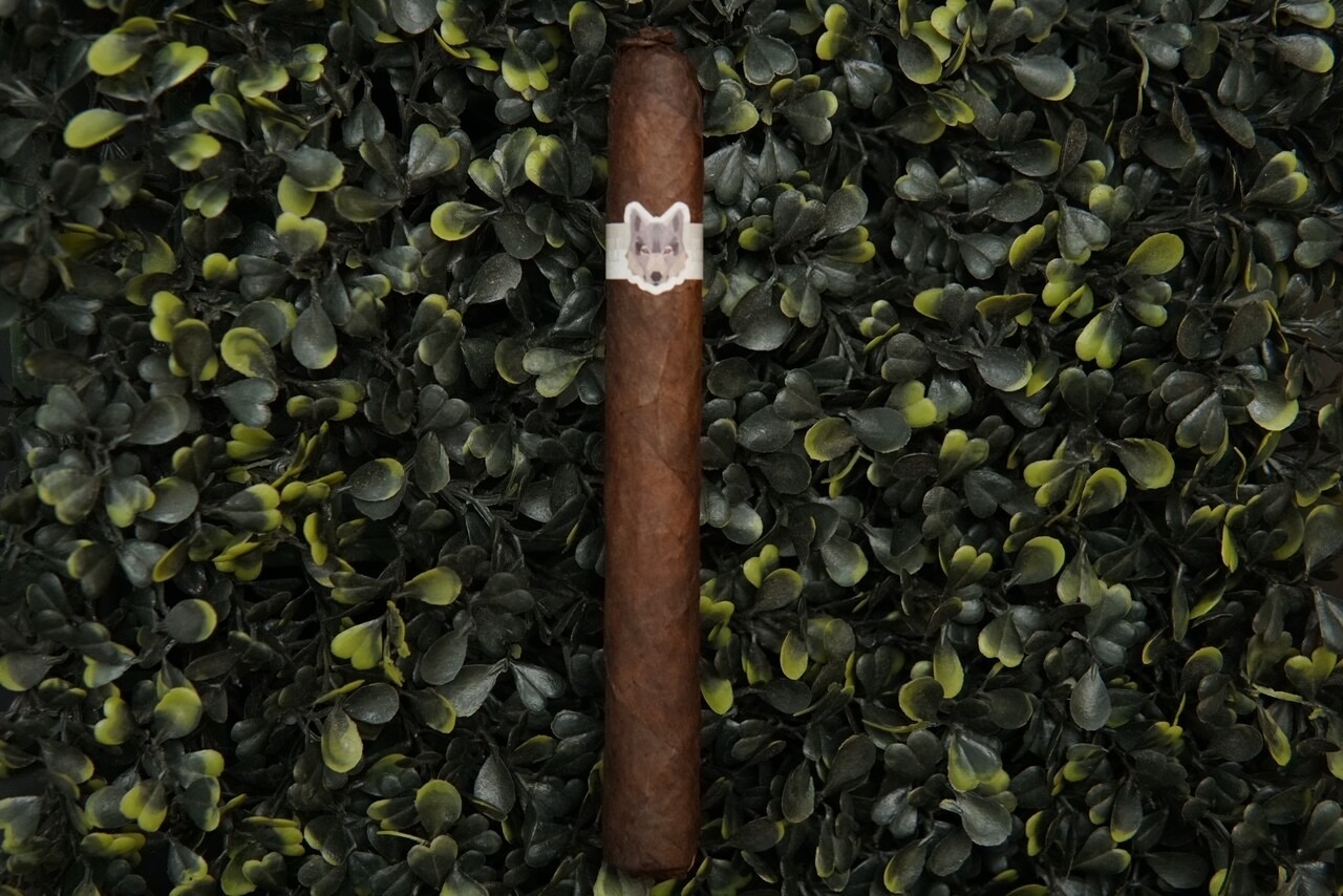 Kafie 1901 Grey Wolf by Privada LCA 6 X 46 Single Cigar