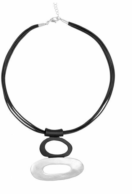Layered Chain Circle Pendant Necklace 