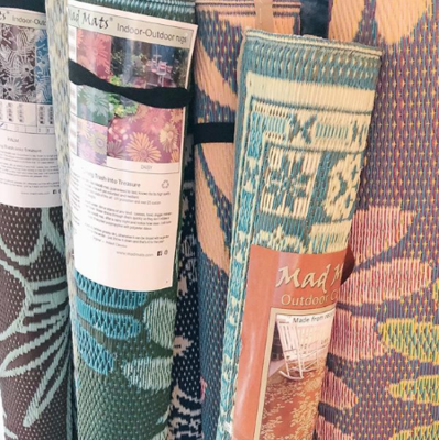 OUTDOOR RUGS