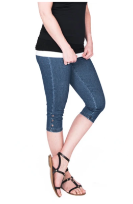 Svelte ~ Grommet Denim Jean Capri